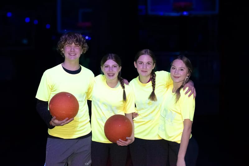 Oakville - 4 Fun Corporate Team Building Activities Everyone Will Enjoy