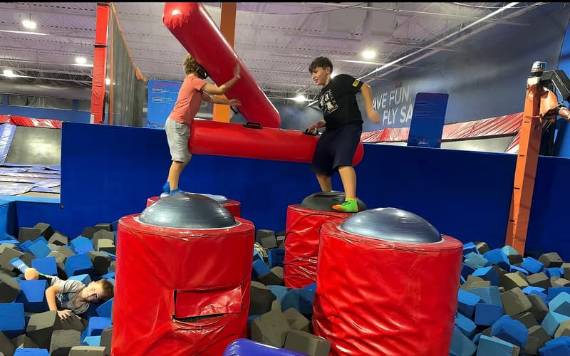Battle Beam photo at AeroSports St. Catharines